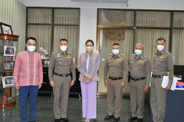 ภาพประกอบข่าว ลำดับที่ 8 จาก ร่วมประชุมวางแผนการประชาสัมพันธ์ความร่วมมือระหว่างตำรวจและองค์กรปกครองส่วนท้องถิ่น เกี่ยวกับโครงการ “Smart Safety Zone 4.0”