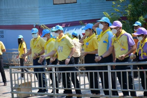 ภาพประกอบข่าว ลำดับที่ 17 จาก กิจกรรม จิตอาสา รู้รักสามัคคี รักษ์สิ่งแวดล้อม พัฒนาคุณภาพชีวิต เนื่องในวันคล้ายวันพระบรมราชสมภพ พระบาทสมเด็จพระบรมชนกาธิเบศร มหาภูมิพลอดุลยเดชมหาราช บรมนาถบพิตร