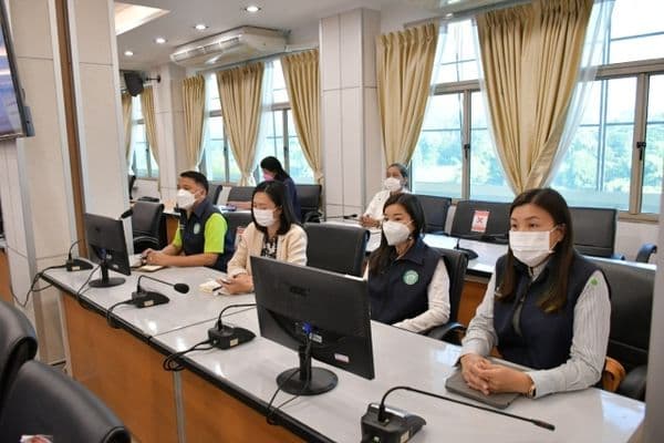 ภาพประกอบข่าว ลำดับที่ 2 จาก ประชุมชี้แจงและเตรียมความพร้อมในการต้อนรับคณะกรรมาธิการเร่งรัดการปฏิรูปประเทศผลสัมฤทธิ์ของการดำเนินโครงการ ณ จังหวัดอุทัยธานี