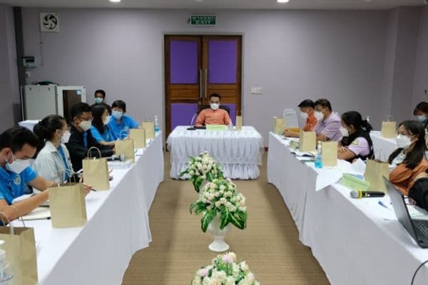 ภาพประกอบข่าว ลำดับที่ 4 จาก ประชุมหารือเตรียมการจัดทำแผนงานโครงการเพิ่มประสิทธิภาพการจัดการขยะมูลฝอยแบบศูนย์รวมกำจัดขยะ ระยะที่2 ของจังหวัดอุทัยธานี