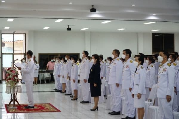 ภาพประกอบข่าว ลำดับที่ 2 จาก พิธีถวายราชสักการะสมเด็จพระเจ้าตากสินมหาราช เทิดทูนสถาบันพระมหากษัตริย์