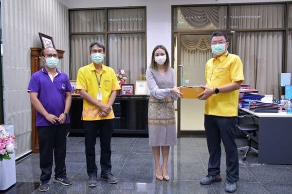 ภาพประกอบข่าว ลำดับที่ 5 จาก มอบกระเช้าอวยพรปีใหม่