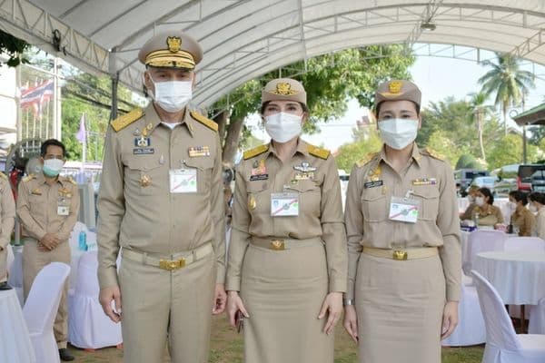 ภาพประกอบข่าว ลำดับที่ 2 จาก เฝ้ารับเสด็จ สมเด็จพระกนิษฐาธิราชเจ้า กรมสมเด็จพระเทพรัตนราชสุดาฯ สยามบรมราชกุมารี