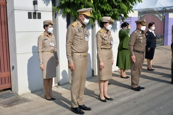 ภาพประกอบข่าว ลำดับที่ 7 จาก เฝ้ารับเสด็จ สมเด็จพระกนิษฐาธิราชเจ้า กรมสมเด็จพระเทพรัตนราชสุดาฯ สยามบรมราชกุมารี