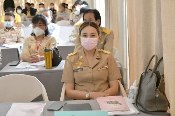 ภาพประกอบข่าว ลำดับที่ 2 จาก ประชุมเพื่อคัดเลือกกรรมการลุ่มน้ำผู้แทนองค์กรปกครองส่วนท้องถิ่นในเขตลุ่มน้ำสะแกกรัง
