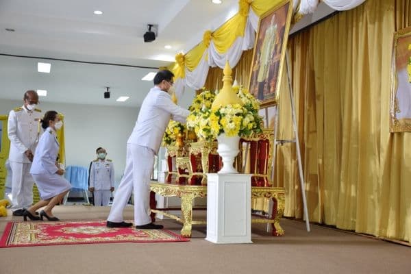 ภาพประกอบข่าว ลำดับที่ 1 จาก พิธีถวายราชสักการะแด่พระบาทสมเด็จพระบรมชนกาธิเบศร มหาภูมิพลอดุลยเดชมหาราช บรมนาถบพิตร พระบิดาแห่งมาตรฐานการช่างไทย