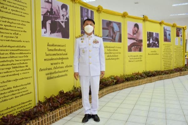 ภาพประกอบข่าว ลำดับที่ 5 จาก พิธีถวายราชสักการะแด่พระบาทสมเด็จพระบรมชนกาธิเบศร มหาภูมิพลอดุลยเดชมหาราช บรมนาถบพิตร พระบิดาแห่งมาตรฐานการช่างไทย