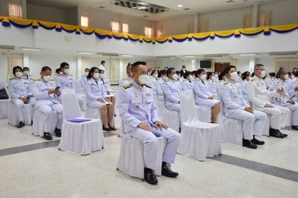 ภาพประกอบข่าว ลำดับที่ 3 จาก พิธีวันที่ระลึกพระบาทสมเด็จพระนั่งเกล้าเจ้าอยู่หัว พระมหาเจษฎาราชเจ้า และวันข้าราชการพลเรือน ประจำปี 2565