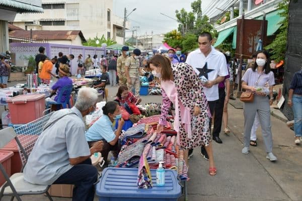 ภาพประกอบข่าว ลำดับที่ 4 จาก เปิด​ถนนคนเดินตรอกโรงยา จังหวัดอุทัยธานี