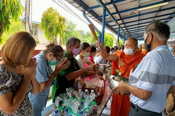 ภาพประกอบข่าว ลำดับที่ 5 จาก ทำบุญครบรอบ 60 ปี โรงเรียนเทศบาลบ้านปากกะบาด