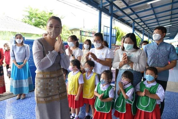 ภาพประกอบข่าว ลำดับที่ 10 จาก ทำบุญครบรอบ 60 ปี โรงเรียนเทศบาลบ้านปากกะบาด