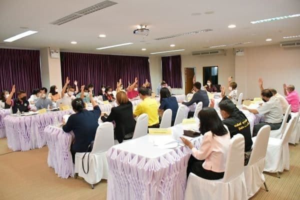 ภาพประกอบข่าว ลำดับที่ 4 จาก ประชุมคณะกรรมการพัฒนาเทศบาลเมืองอุทัยธานี