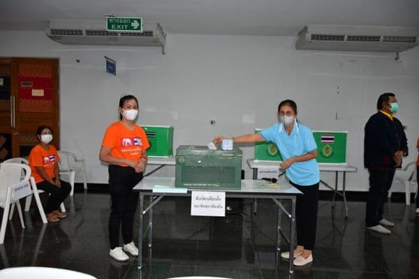 ภาพประกอบข่าว ลำดับที่ 3 จาก เทศบาลเมืองอุทัยธานี จัดอบรมคณะกรรมการประจำหน่วยเลือกตั้ง ในการเลือกตั้งสมาชิกสภาเทศบาลเมืองอุทัยธานี เขตเลือกตั้งที่ 3 (แทนตำแหน่งว่าง)