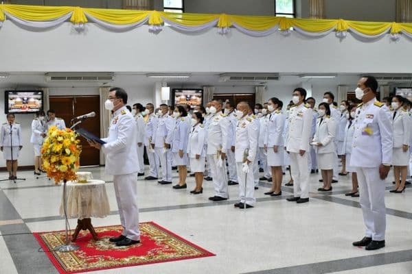 ภาพประกอบข่าว ลำดับที่ 1 จาก พิธีถวายสัตย์ปฏิญาณเพื่อเป็นข้าราชการที่ดีและพลังของแผ่นดิน ประจำปี 2565